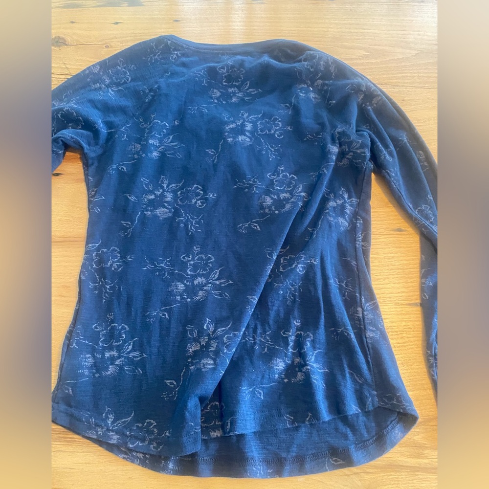 Chaps Navy Lace-Up Long Sleeve Top Women’s Large Preloved - Picture 9 of 9